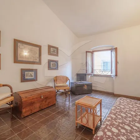 Trilocale Berbene - Goelba Apartmán